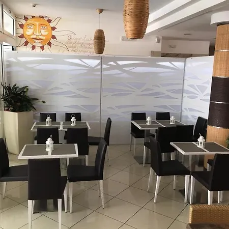 Villaggio Hemingway 3*