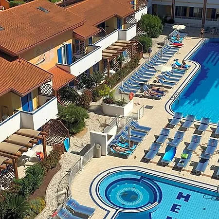 Villaggio Hemingway 카오를레