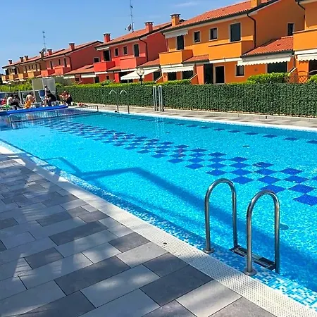 Resort Villaggio Hemingway 3*