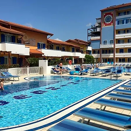 Villaggio Hemingway 3*
